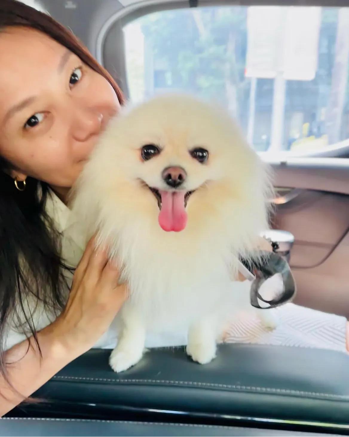 是好到没话说,气色红润,紧致饱满,这颜值真的很能打了,女神气质依然