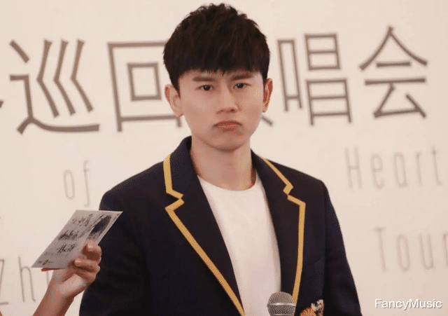 过度炫技会腻？专业音乐人下场点评，这些歌手“遮羞布”被掀开了