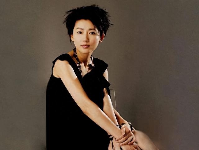 为娶央视主持王小丫,与影后潘虹离婚,潘虹“报复”堪称教科书