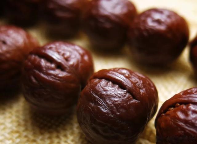 核桃|大干手盘星月，9年！这包浆谁不服？