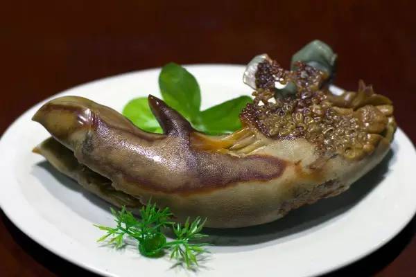 古董|欣赏一下翡翠奇石宴