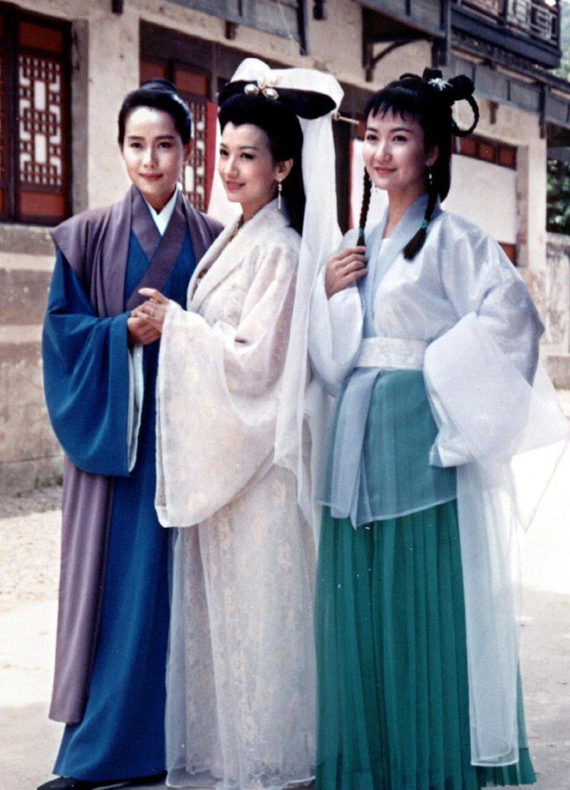 当年为什么非要找个女人演许仙?时隔12年,赵雅芝说出了当时原因