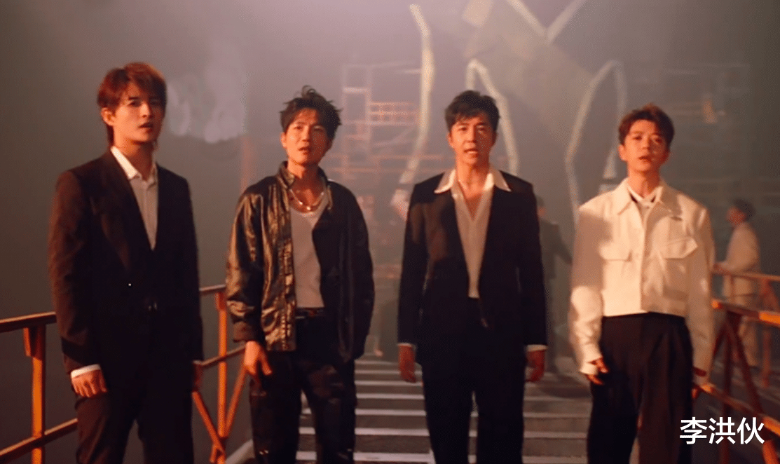 《披哥3》是端水大师?一个比赛两个冠军,该照顾的都照顾到位了