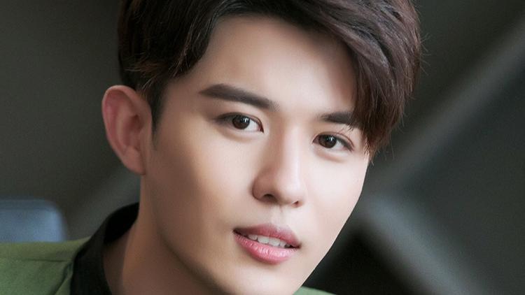 李咏|曝知名男星有特殊癖好，发生关系时爱咬人，女方哭诉：太疼了!