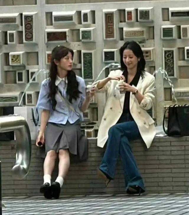 拿下小5岁的吴磊，这个“内娱普女”凭什么啊！？