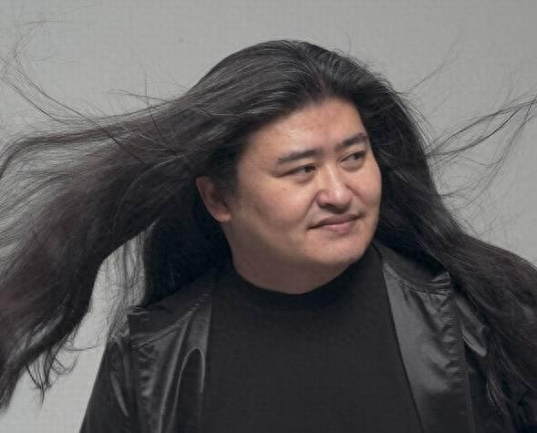 今日刘欢:父母都已去世,他忍受病痛折磨,担心大龄女儿的婚事