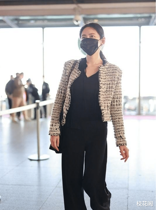 谢娜|《浪姐4》未播先火了，谢娜以选手身份回归，“林品如”突降舞台