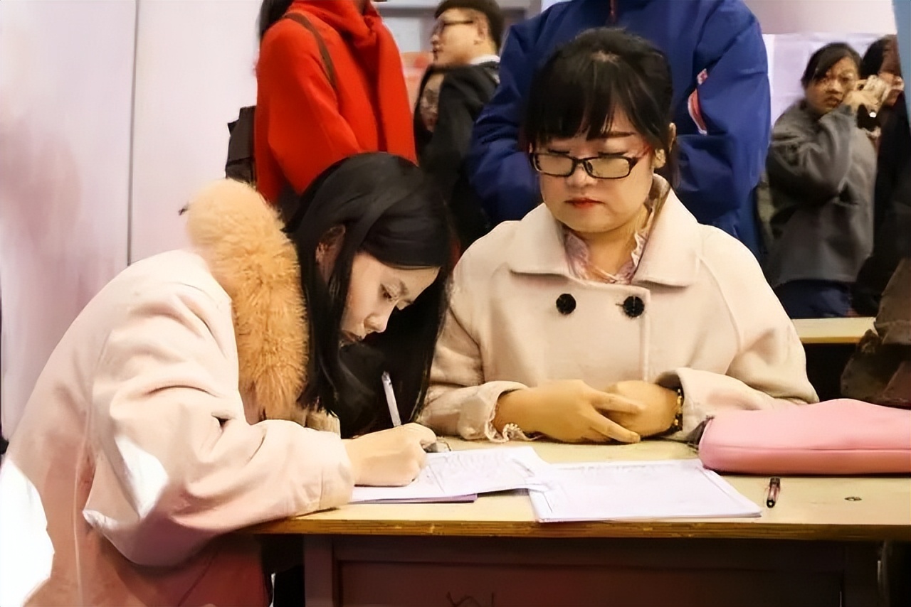 毕业后才知道，专升本和普本的差距，专升本到底有何意义？