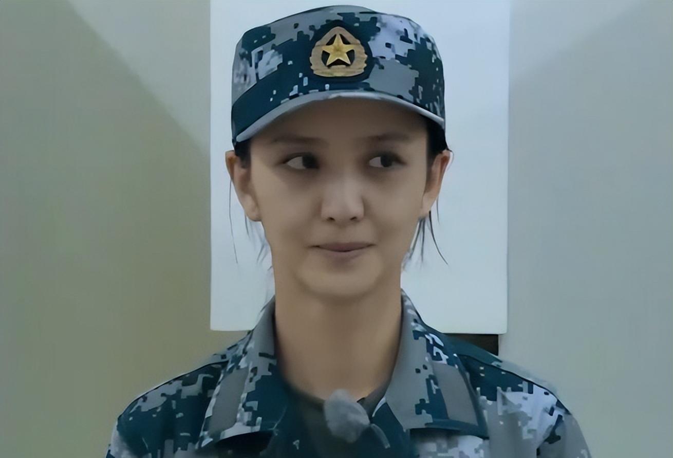 镜头前美若天仙，而真人黑瘦干瘪，这7位“上镜脸”的女星反差好大