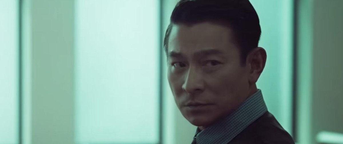 笑掉大牙！首日票房仅2400元，这部元旦大片，被刘德华给打懵了