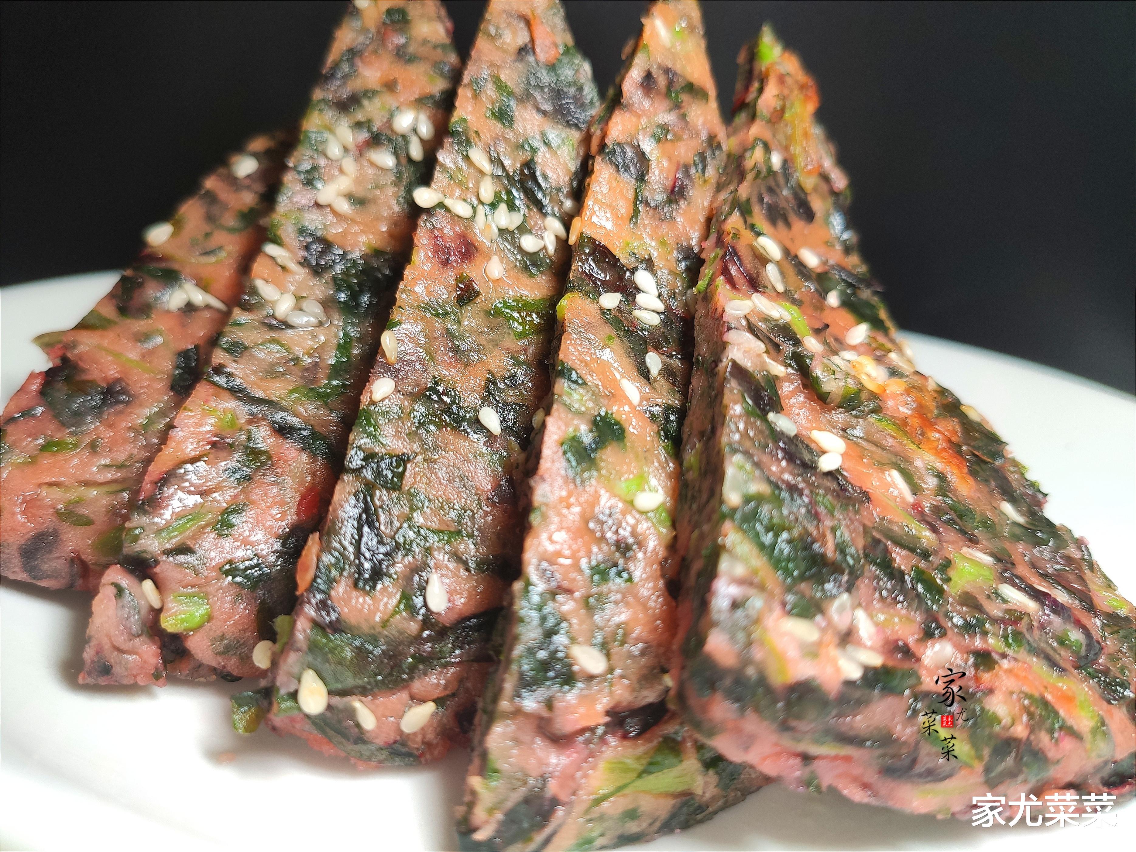 |夏季,宁可不吃肉也要买它吃,焯水切碎,打3个鸡蛋,比吃肉还鲜