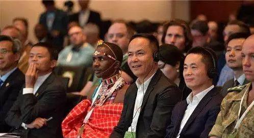 |浙江富豪沈国军：银泰集团创始人，娶小21岁女星，今身价超570亿