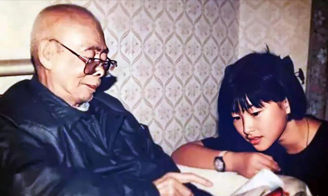 娱乐圈|表面是艺人,实际背景通天的10位女星,她们最不怕的就是潜规则