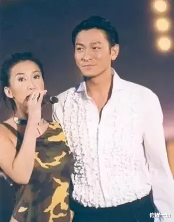 李玟12个冷知识：生前半年罹患乳癌，曾被刘銮雄原配宝咏琴排斥