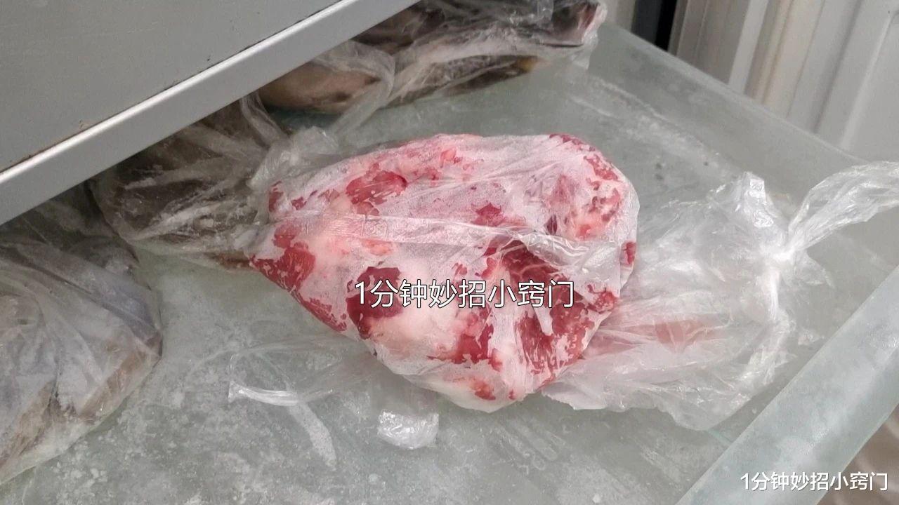 猪肉|猪肉放冰箱多久就不能食用？超过“这个”时间，最好扔掉别吃了