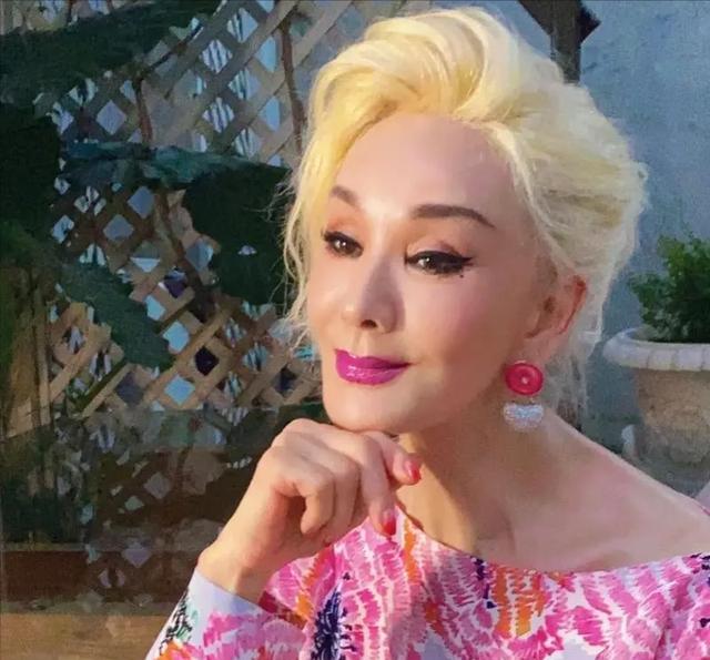 夏台凤:惨遭双性恋丈夫骗婚,被借腹生子,66岁时儿子患癌去世!