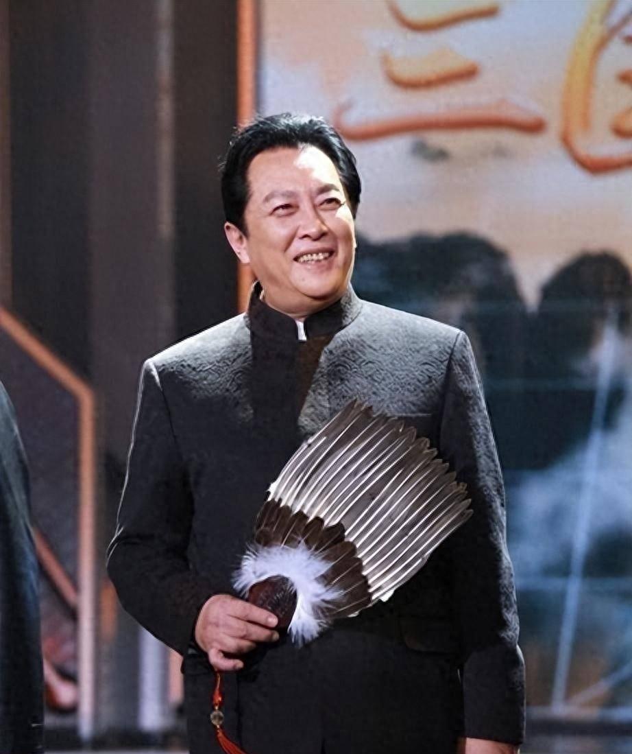 “晚节不保”，71岁的唐国强谁也救不了