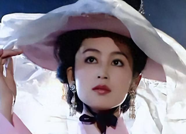 8位珠圆玉润的“中国式”美人，个个不瘦不柴，比白幼瘦耐看太多