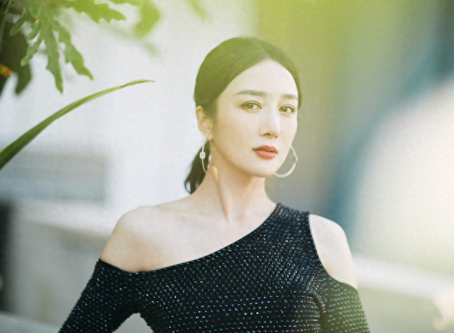 被狗咬到差点毁容的古装第一美人，缝了20多针，打官司居然还输了