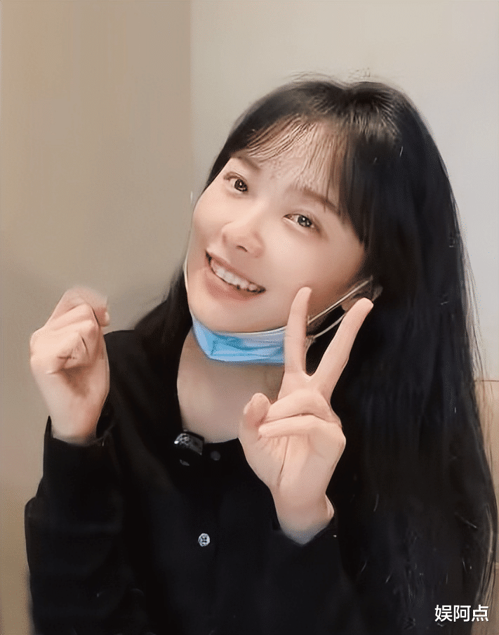 |网红黄老师公开回应风波：道出自己真实职业，称会多做好事！