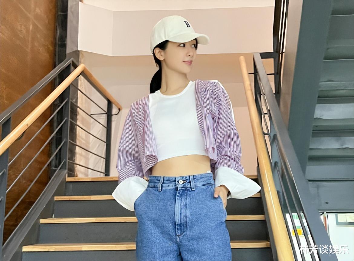 杨紫穿背心露小蛮腰,打破肥婆标签,减肥方法一般人学不来