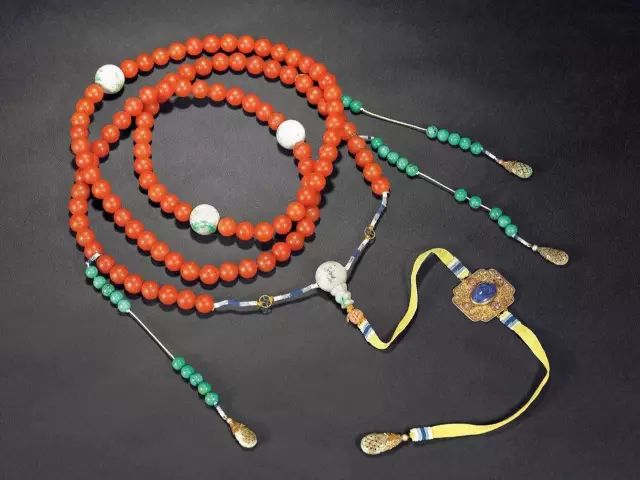 几百的手串几千的配珠？