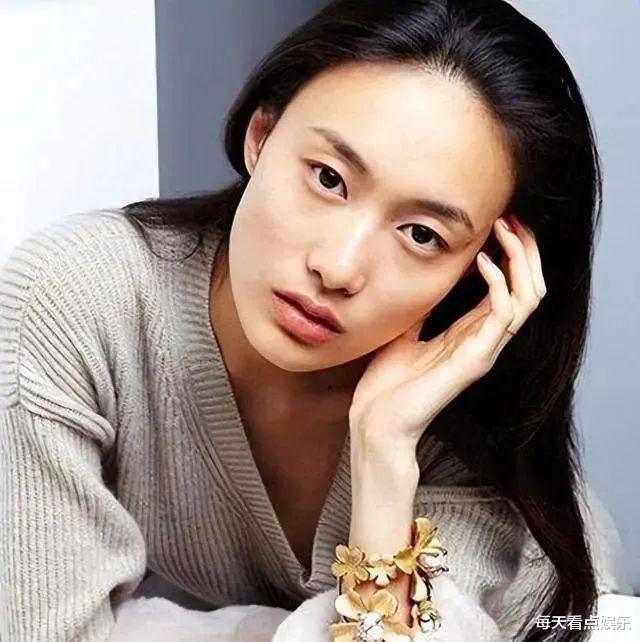 陈冠希与华谊董事长老婆,在日本街头激情拥吻,一石激起千层浪