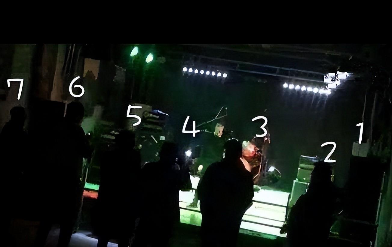 不会烧水，不会穿鞋，自以为很红，娱乐圈的“巨婴们”尴尬又好笑