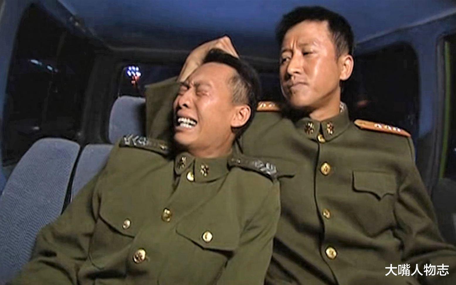 吴京邀张译拍戏：你要多少片酬？张译：没钱的话，那给100块