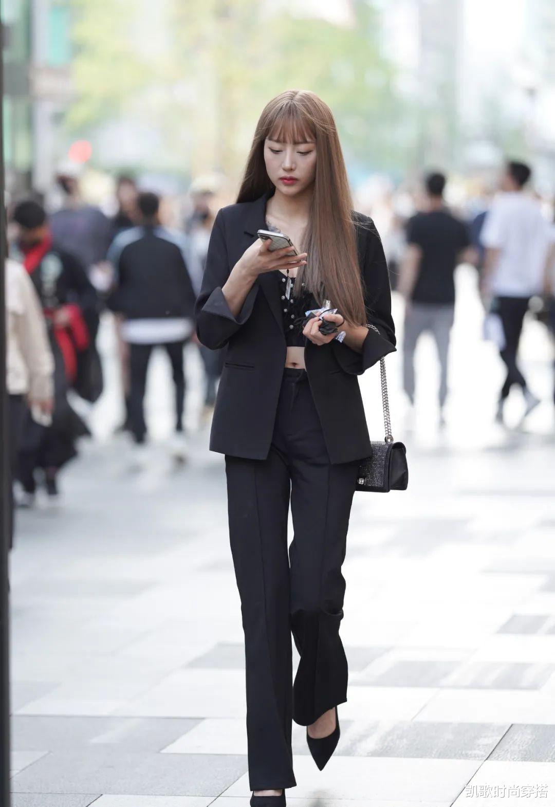 清爽洋气的穿搭，青春时髦真耐看