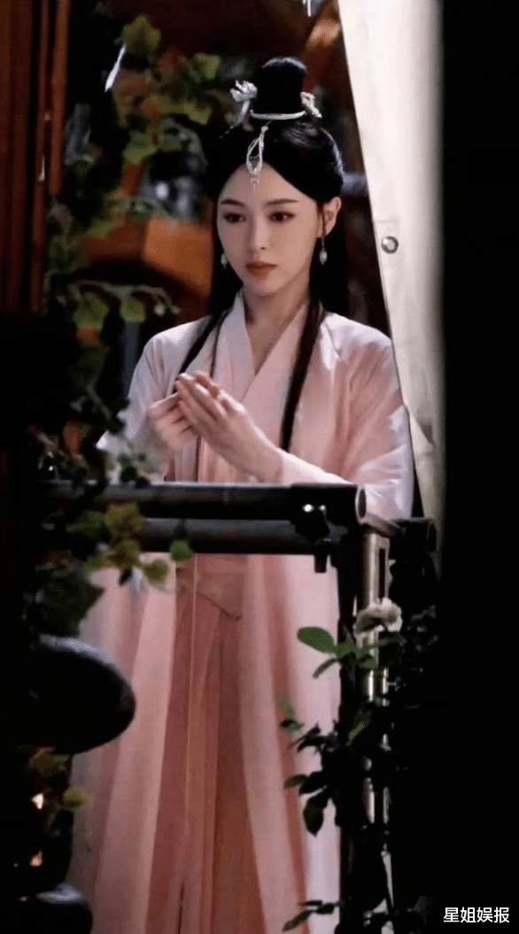 《念无双》剧组听劝!唐嫣新造型温婉灵动像仙女,配角阵容惊喜连连