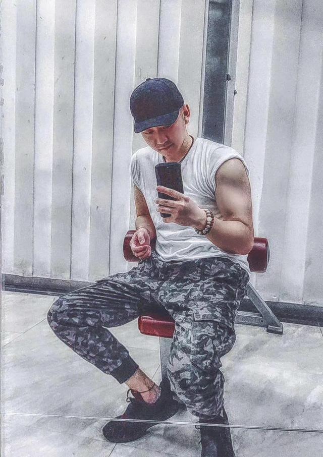 核桃|手串能不能下水洗？他这样玩了9年，没有盘不红的串儿