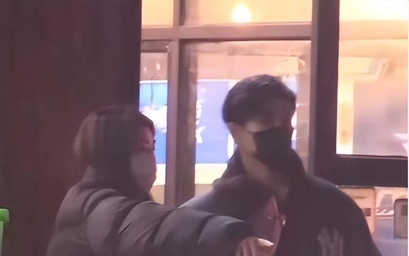 钟汉良|不老男神被曝已离婚，花数月才摆平前妻？他什么时候结婚了！