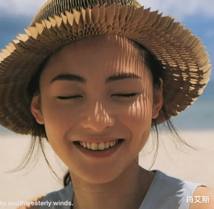 情史混乱三胎生父成谜,天生反骨遭前辈狂批,张柏芝都经历了什么