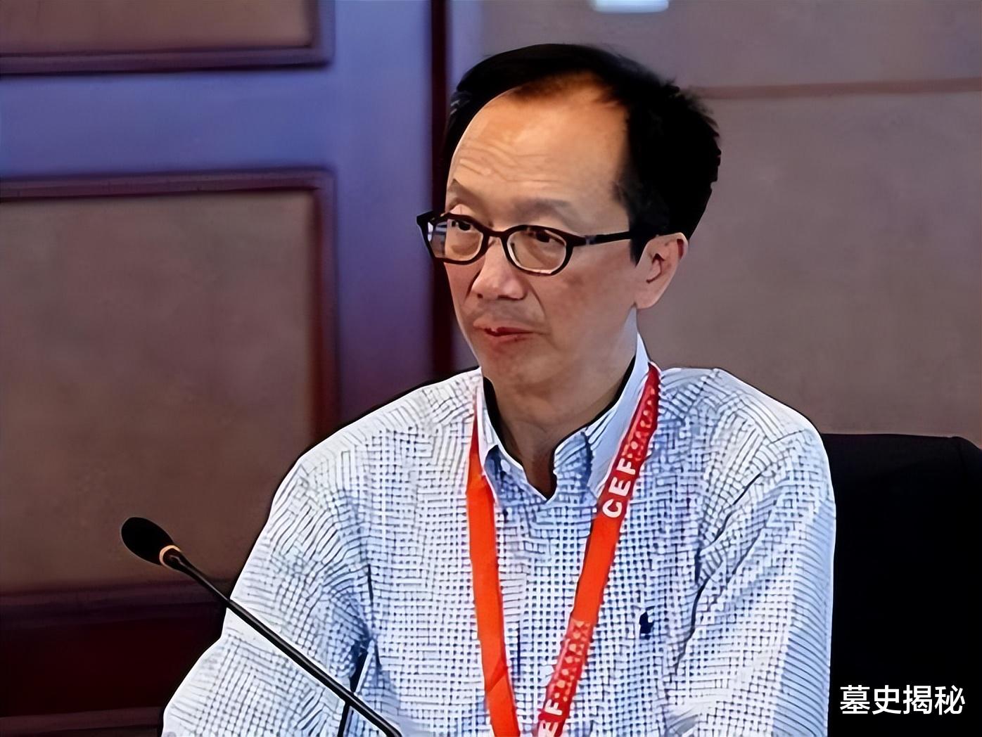 45岁伏明霞花100亿买下亚洲最豪华医院，老公：越多越好