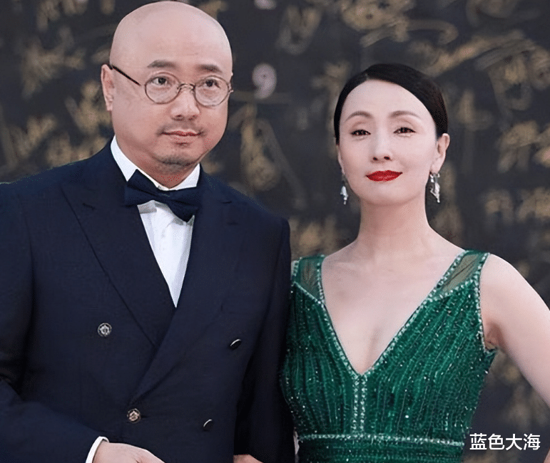 梅艳芳|曝某明星夫妻私生活混乱,男的喜欢嫖娼,女的经常搞“剧组夫妻”