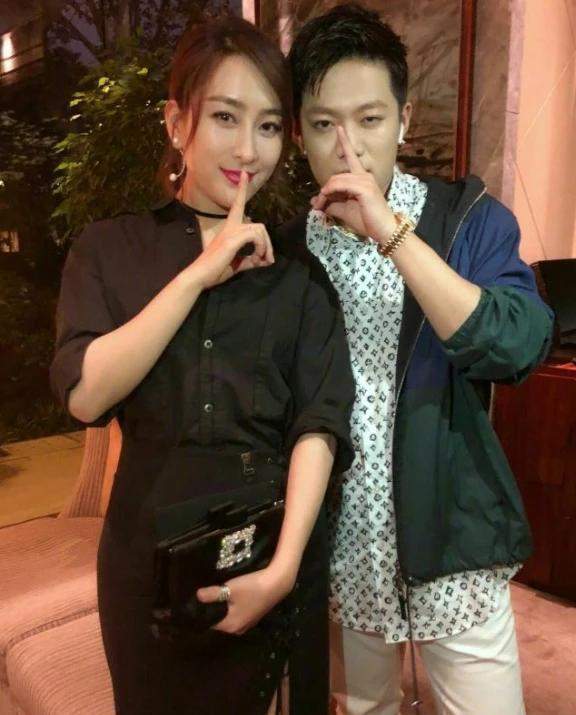 玩得多花的女星马苏,和马蓉有得一拼,劲爆十足