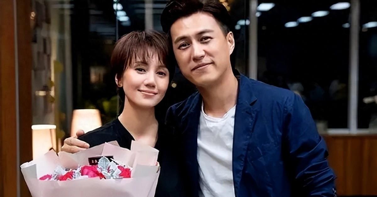 原来她就是靳东的亲妹妹，怪不得能够爆火，网友：骗了我们41年