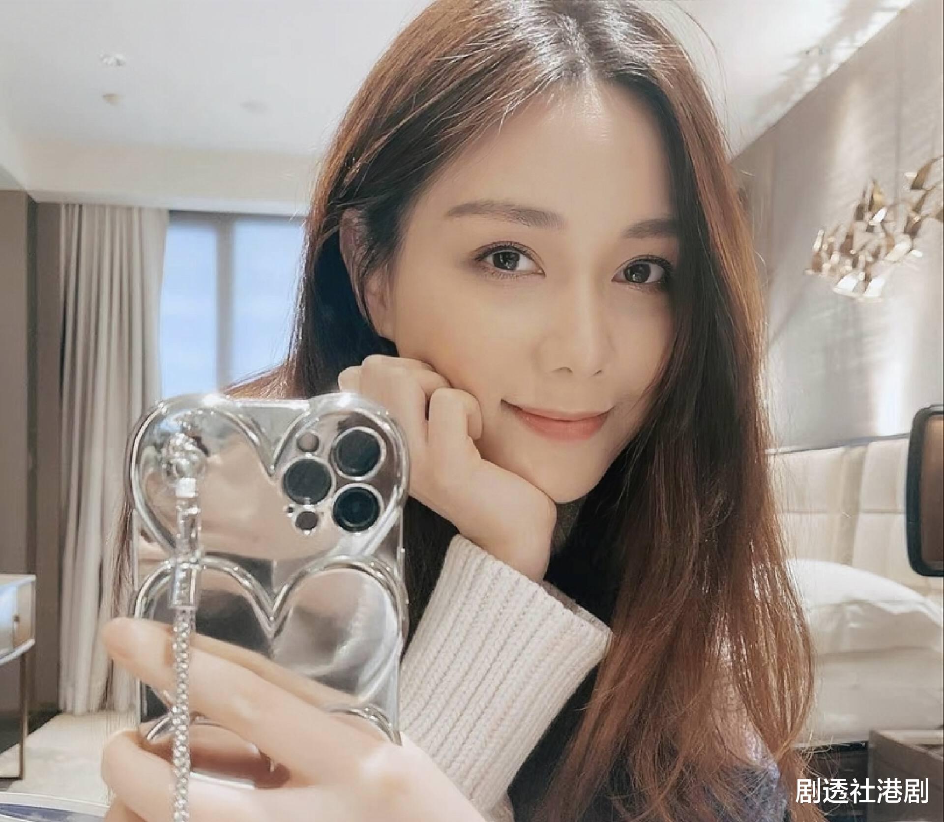 马国明|TVB视帝提前过情人节！与未婚妻到酒店开房庆祝，被网友催生小孩