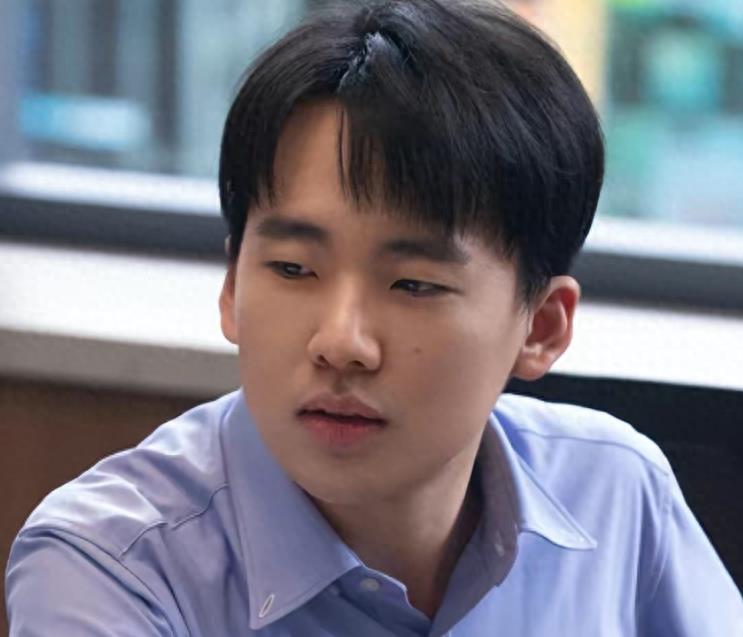 这一次，“偏心二胎”的代价，在50岁郭德纲身上体现得淋漓尽致