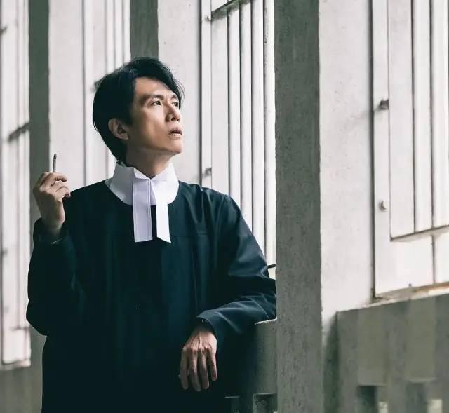 黄子华|今年第一部值得去电影院看的港片！香港票房超《寒战》《无间道》