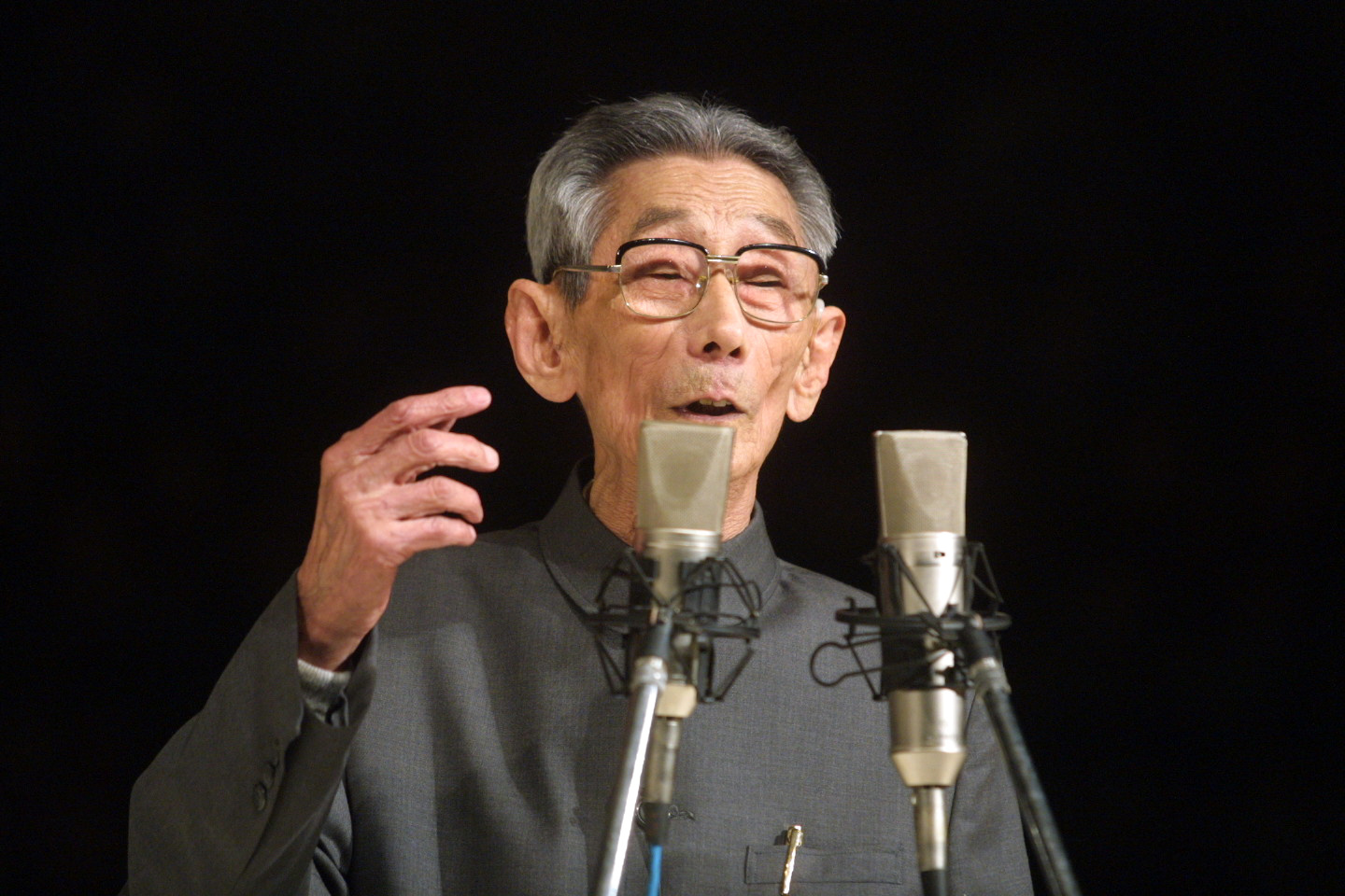 杨笠|脱口秀：痞气、戾气、俗气VS静气、正气、义气，你站哪边？