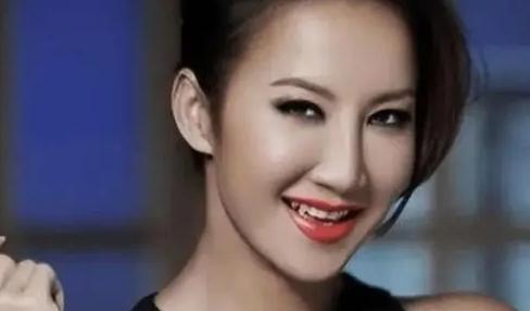 六段感情12次试管均告失败，歌手李玟生无可恋决绝离世，年仅48岁