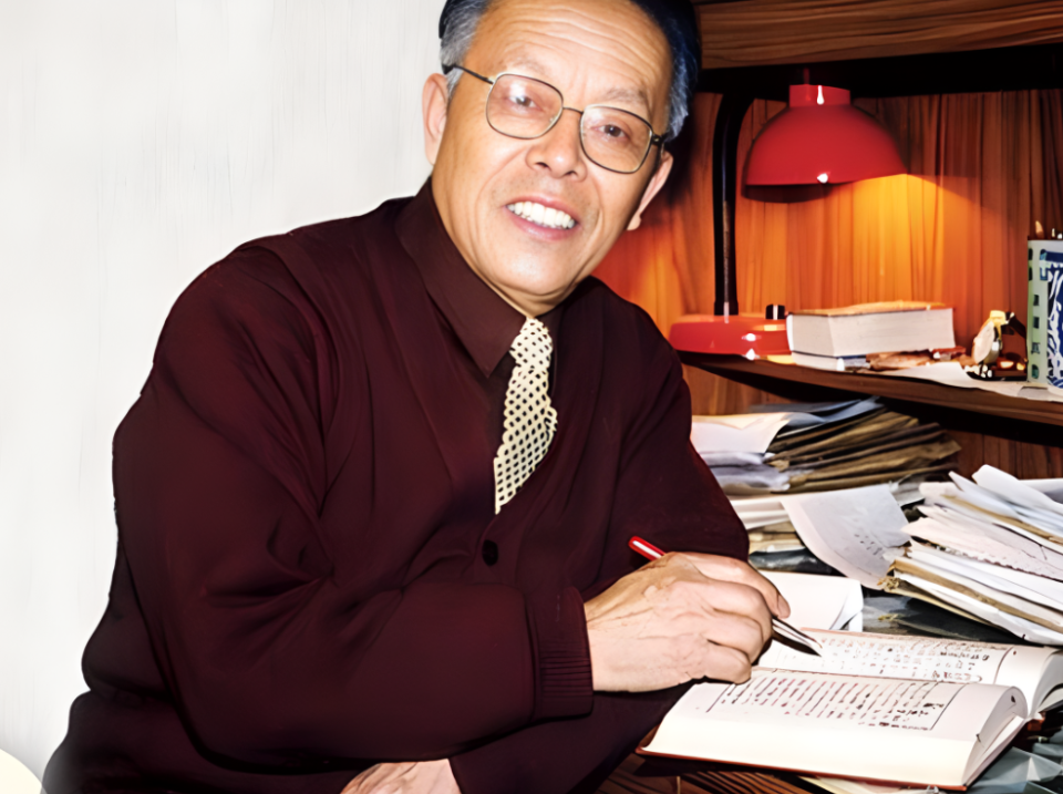 比跑步轻松，比揉腹简单！94岁国医大师王烈的养生秘诀，人人可学