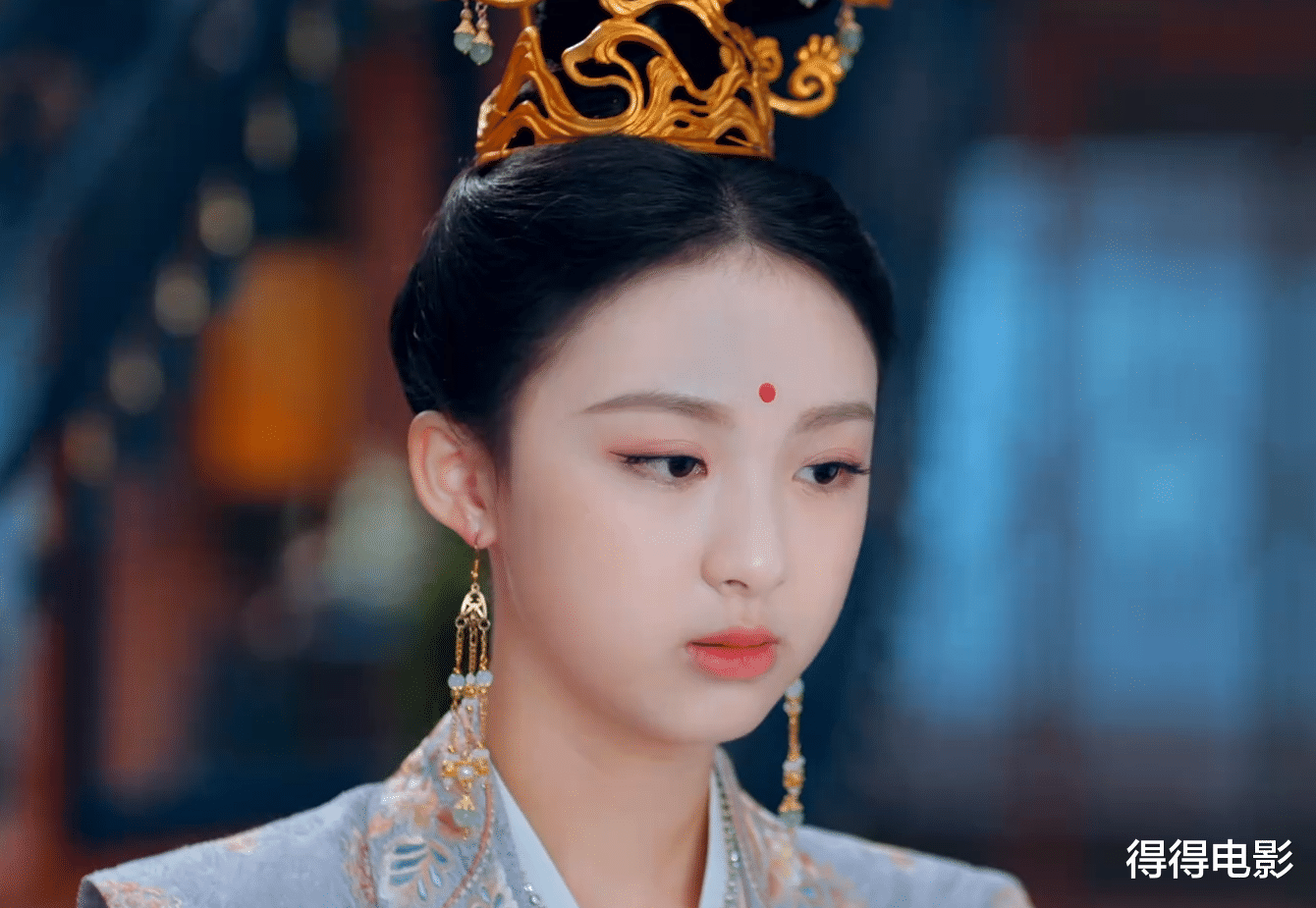 资本吃相太难看!老板为捧儿子投资千万拍剧,配角均是未成年