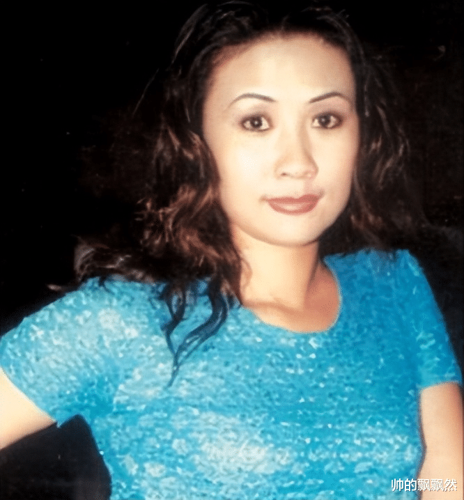 李连杰的女儿李思:在父母离婚的阴影里长大,35岁仍未婚