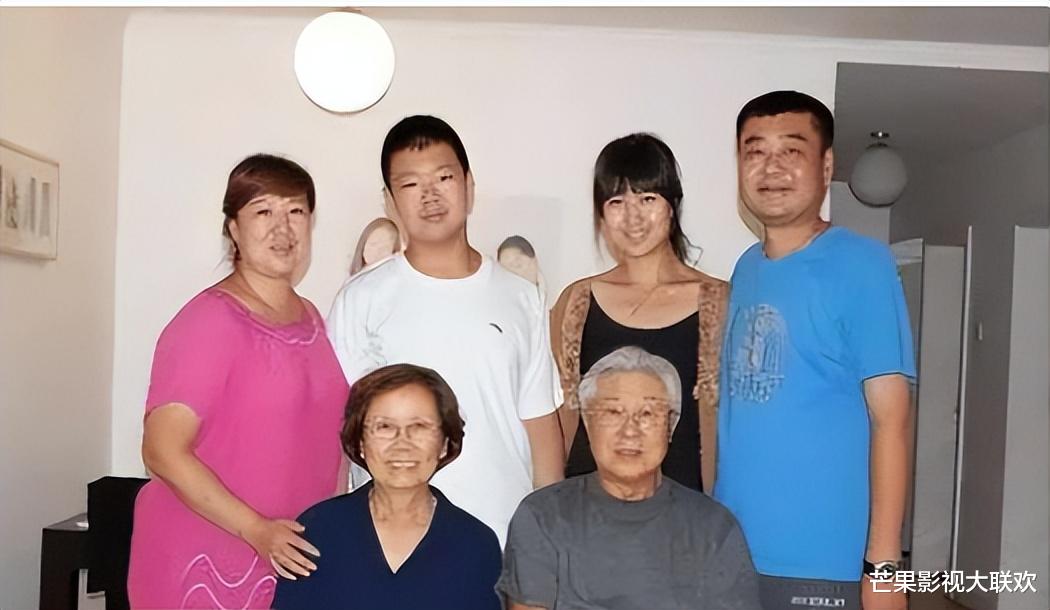 善恶终有报!这一回,91岁的王心刚,让世人刮目相看