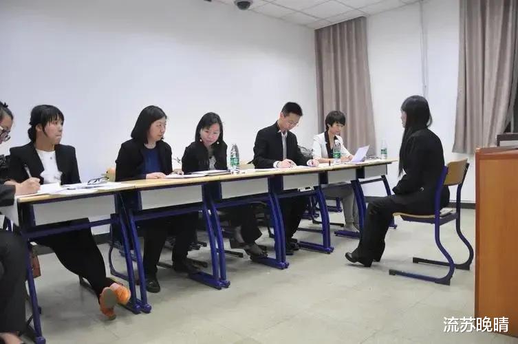 巨蟹座|大学生毕业找工作最可怕的不是面试频繁被刷掉