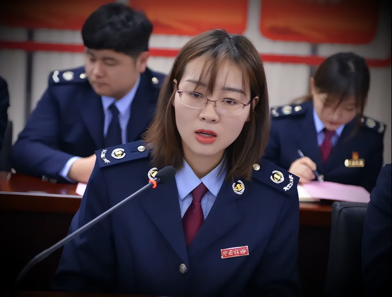 大学生|多地下发清理编外人员通知,预计5年内完成,大学生无辜“躺枪”