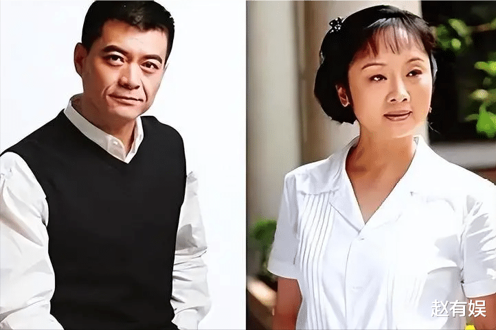 离婚13年后，一个守着儿子不愿再嫁，一个再娶生子其乐融融